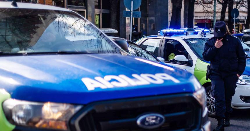 Crimen Macabro En La Plata Lo Mataron A Pu Aladas Y Lo Mutilaron El