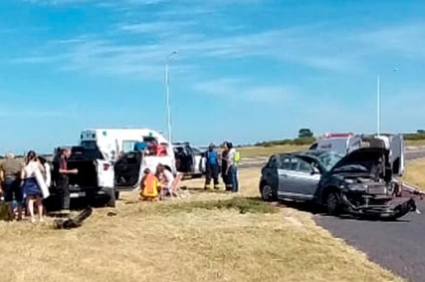 Muri Una Mujer Tras Un Choque En El Cruce De Las Rutas Y El