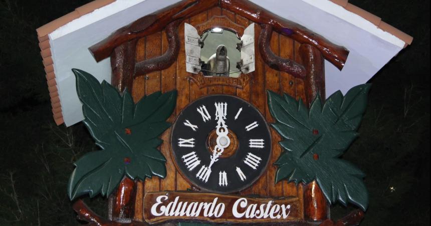 Inauguraron mejoras en el Reloj Cucuacute en Castex