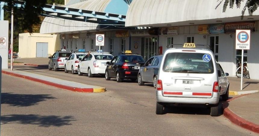 Acordaron un 30-en-porciento- de aumento en la tarifa de taxis y remises en General Pico