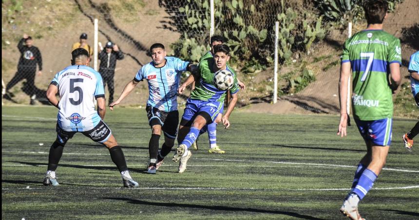 Campos ganoacute y acecha a All Boys