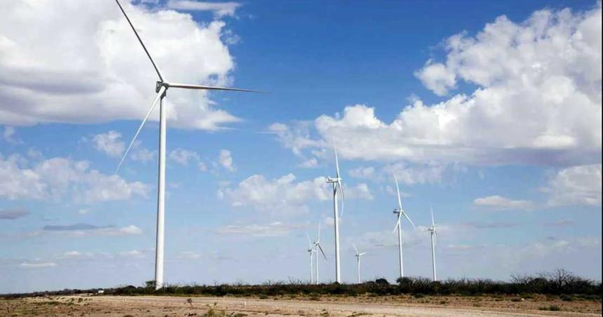 Argentina logra un reacutecord en generacioacuten de energiacuteas renovables en 2024 y va por maacutes