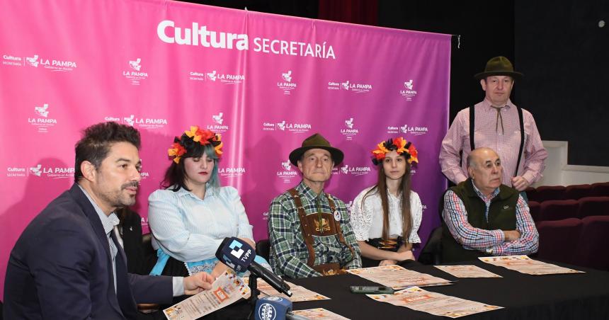 Primer Baile Familiar Alemaacuten- una fiesta de tradicioacuten y sabor en Santa Rosa