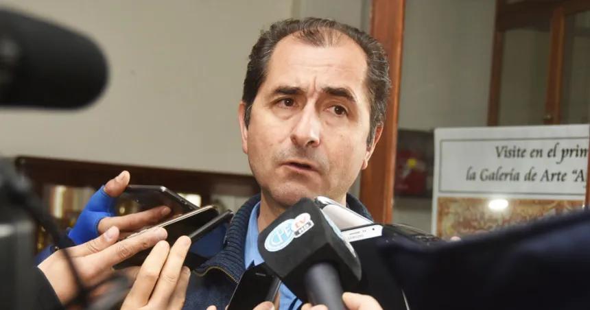 Di Naacutepoli consolida la alianza con la CPE- Carrascal al EMTU