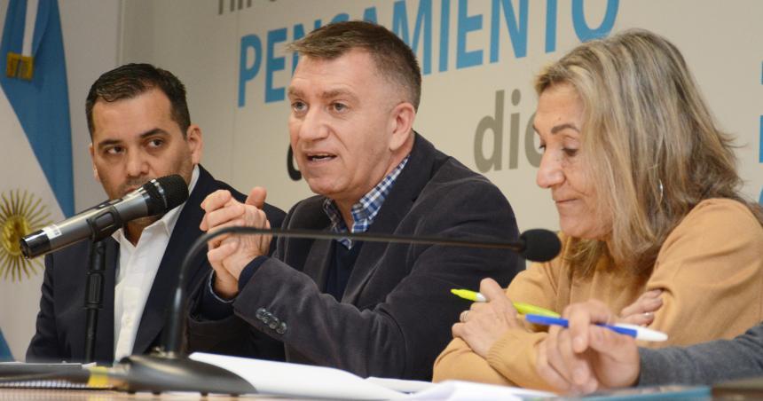 Bisterfeld va el martes a la Legislatura por la ampliacioacuten del presupuesto