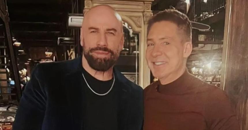 Adriaacuten Suar se encontroacute con John Travolta- los detalles