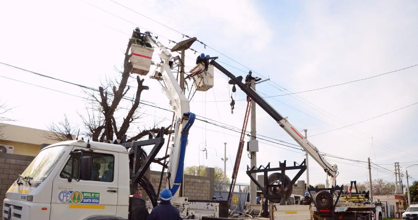 Corte de energiacutea por reformas en las redes de Toay