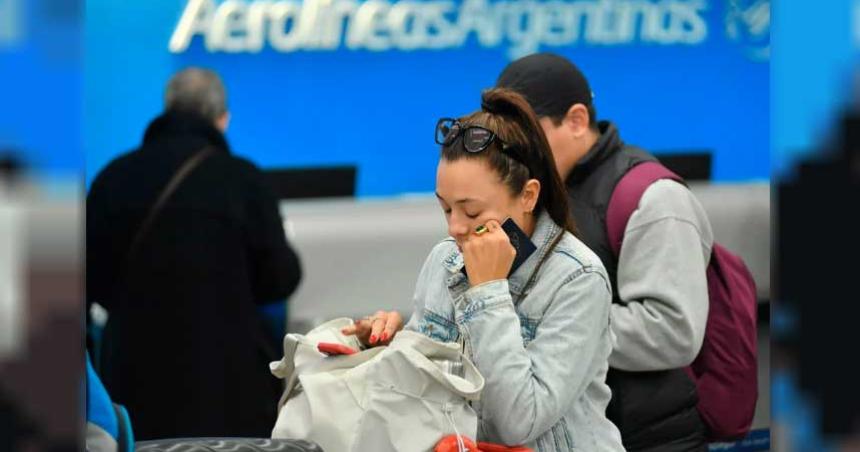 Finalizoacute el paro aeronaacuteutico y vuelven a salir los vuelos de Aeroliacuteneas Argentinas