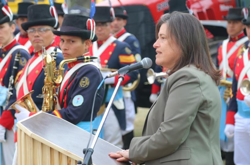 Rural de Pico- la ministra Gonzaacutelez pidioacute que los cambios involucren a todos los argentinos