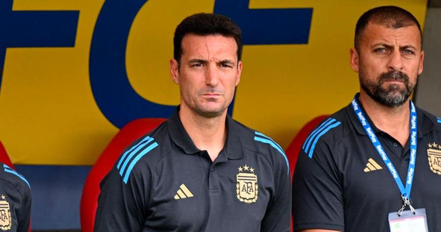 Scaloni igualoacute un hito histoacuterico como entrenador de la Seleccioacuten Argentina