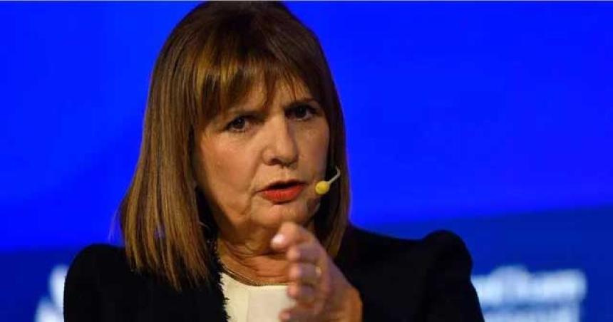 Patricia Bullrich negoacute que la policiacutea haya rociado con gas pimienta a la nintildea de 10 antildeos