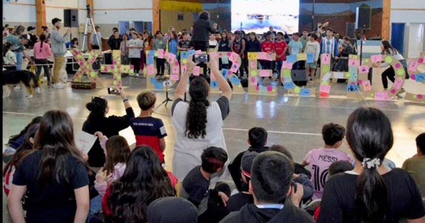 Santa Isabel fue sede de la tercera jornada del programa XDerechos 2024