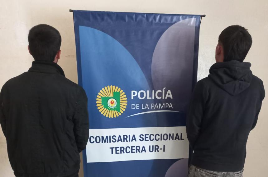 Dos detenidos por un arrebato en pleno centro