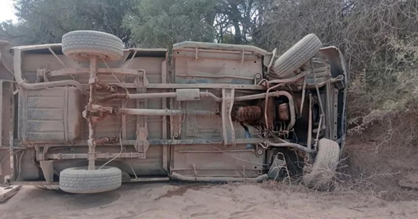 Volcoacute una camioneta sobre la Ruta Provincial 9