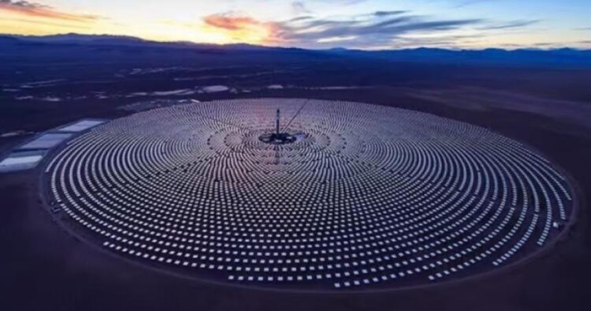 El desierto solar que terminoacute en un fracaso histoacuterico- se rompioacute antes de arrancar y costoacute 1000 millones