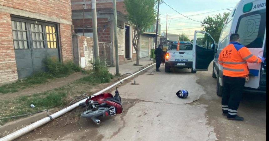 Alcoholizado se cayoacute con la moto