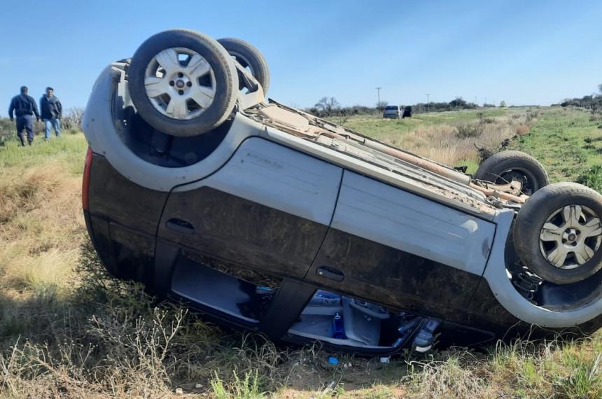 Vuelco sin heridos en la ruta de la Criacutea