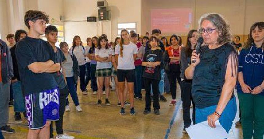 Los centros de estudiantes realizan el UES Fest