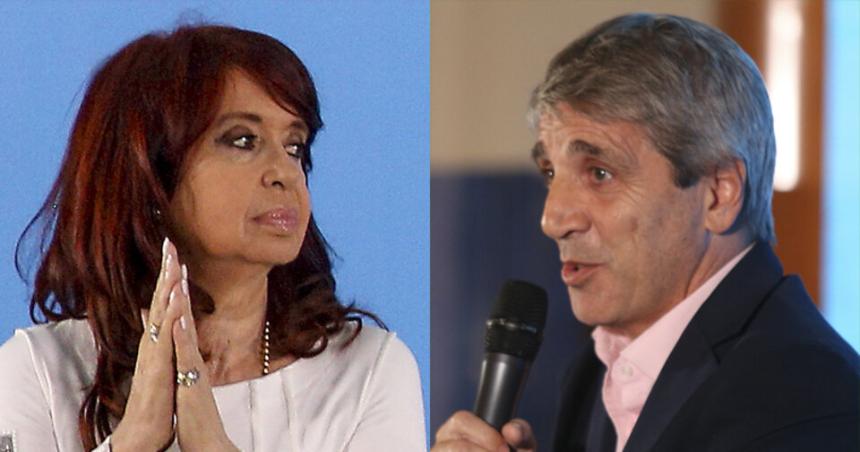 Cristina y Toto Caputo protagonizaron un duriacutesimo cruce en las redes