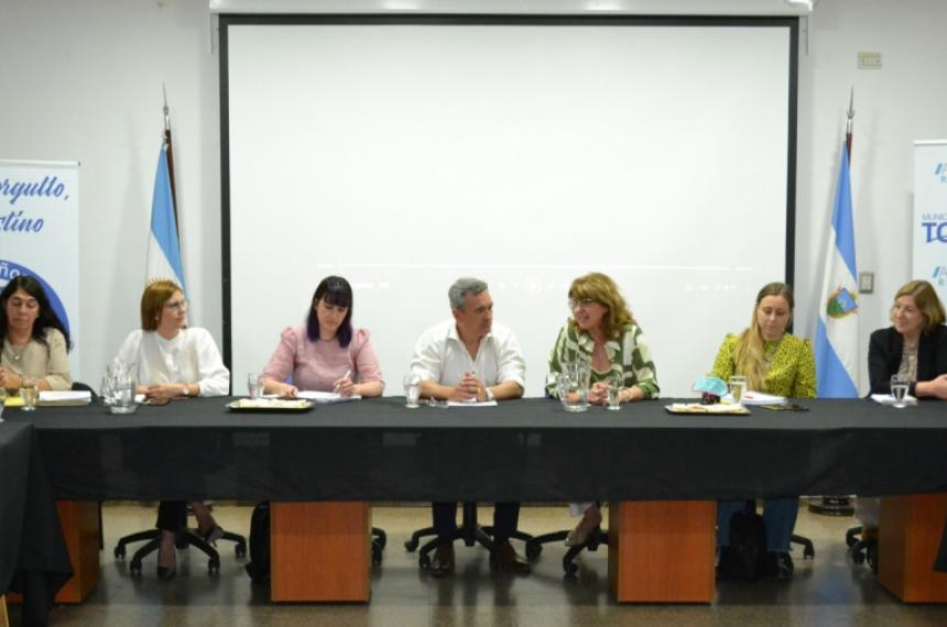 El Ministerio en el Consejo Educativo de Toay