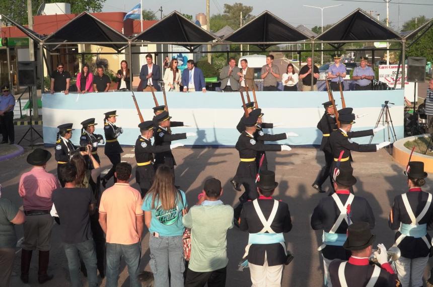 Carro Quemado festejoacute sus cien antildeos