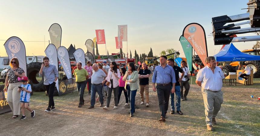 La ministra de Produccioacuten estuvo en la Expo Castex