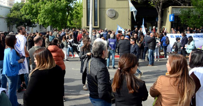 Banco Nacioacuten cierra sucursales pero gasta 1600 millones en publicidad