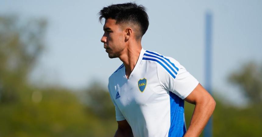 Pol Fernaacutendez la primera baja que tendraacute Gago para su debut en Boca