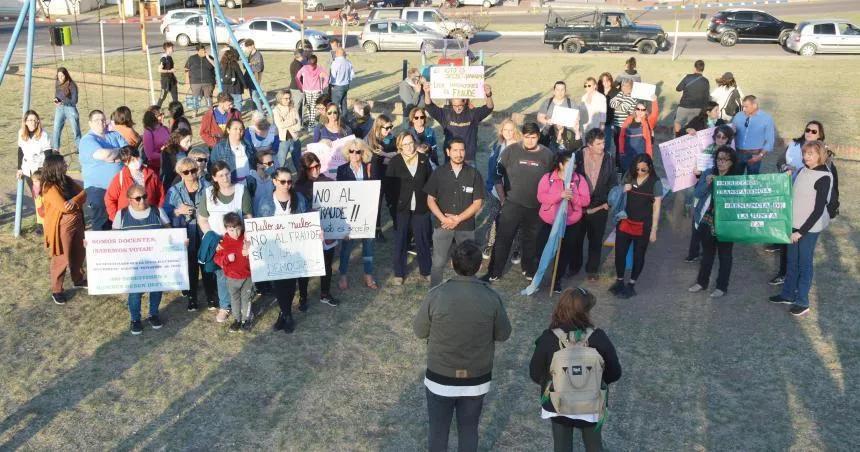 No hay unidad ni amplitud de diaacutelogo en Utelpa