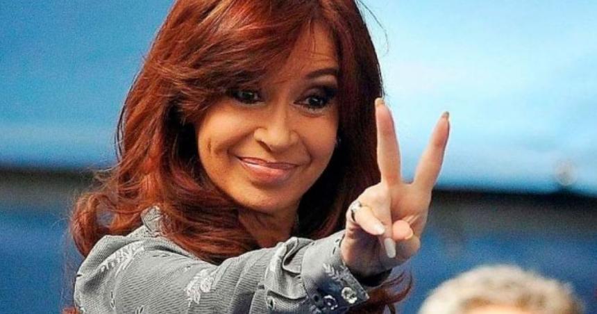 Sin traicioacuten en el Diacutea de la Lealtad Cristina adelanta el antildeo electoral