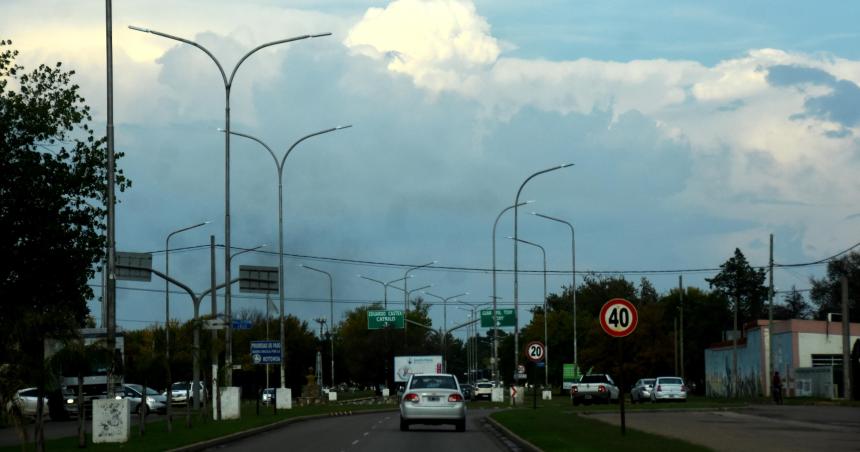 Tormentas- alerta amarilla para este martes y naranja para el mieacutercoles