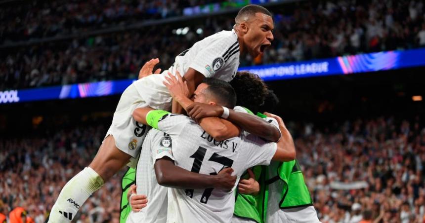 Real Madrid reaccionoacute en el complemento y se impuso por goleada ante el Borussia Dortmund