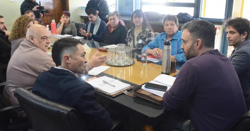 La Intersindical firmoacute el proyecto de ley de recategorizaciones