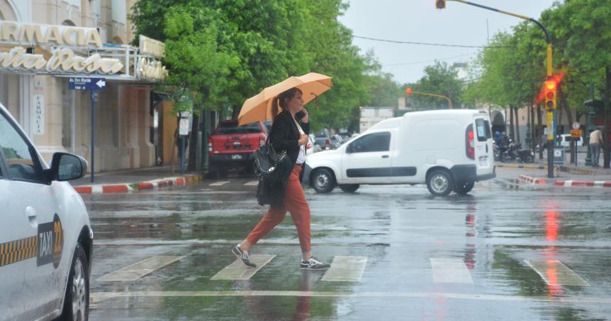 Llegoacute la lluvia iquestQueacute dice el pronoacutestico