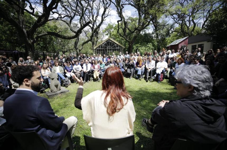 Cristina Kirchner visitoacute la Universidad Nacional de las Artes