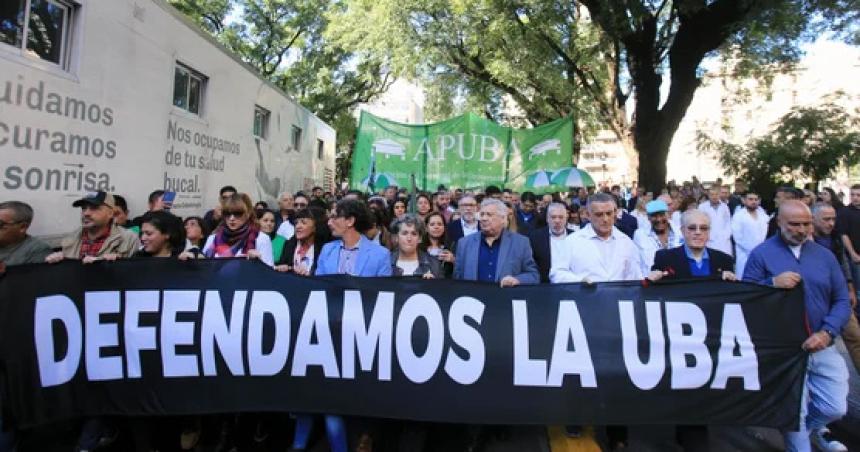 El Gobierno rechaza el documento de la UBA y dice que viola los derechos de los estudiantes