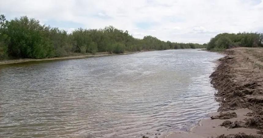 Baja el caudal del riacuteo Colorado tras alarma en 25 de Mayo por suba de 120 m3 en un diacutea