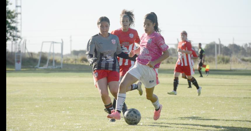 Fuacutetbol femenino- estaacuten los cuatro equipos semifinalistas