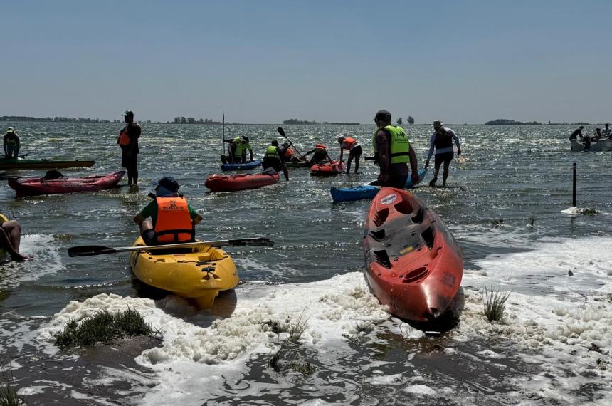 Kayakismo- travesiacutea en Trenque Lauquen