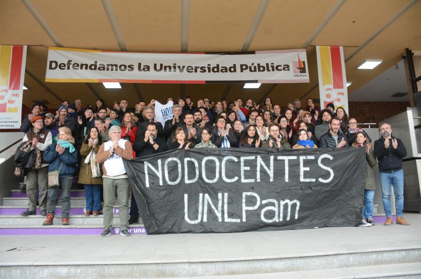 Paro en la UNLPam y RCP a un paciente en estado criacutetico la universidad puacuteblica