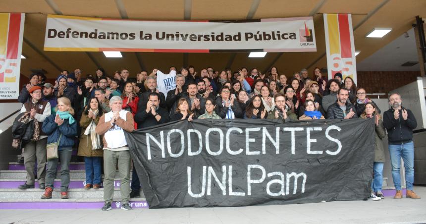 Paro en la UNLPam y RCP a un paciente en estado criacutetico la universidad puacuteblica