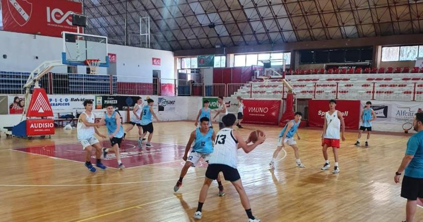 Baacutesquetbol- los seleccionados para los Juegos de la Araucaniacutea