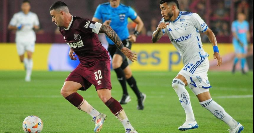 Lanuacutes no pudo en su casa con Cruzeiro y se quedoacute sin la final