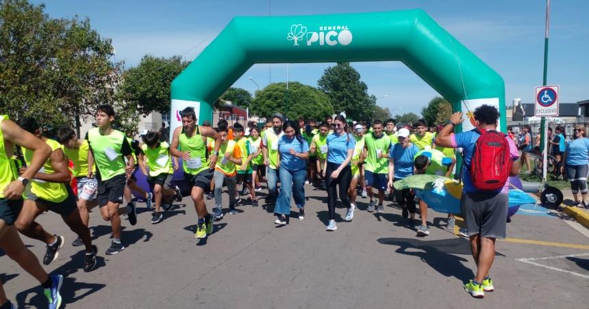 Exitosa Maratoacuten Solidaria e Inclusiva en General Pico