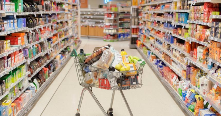 Consumo- auacuten no repunta en los supermercados y advierten que octubre deja la mayor caiacuteda interanual de 2024