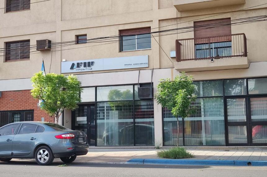 AFIP- Milei ensucia a todos por igual