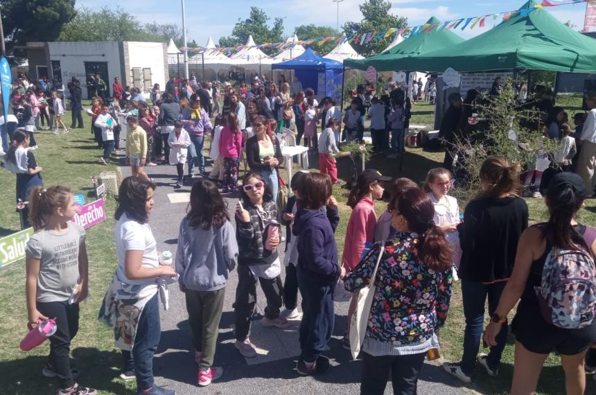 Comenzoacute la Feria Provincial del Libro