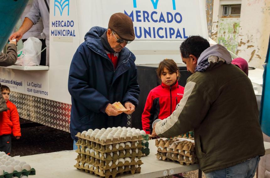 El Mercado Municipal con nuevo horario desde este saacutebado