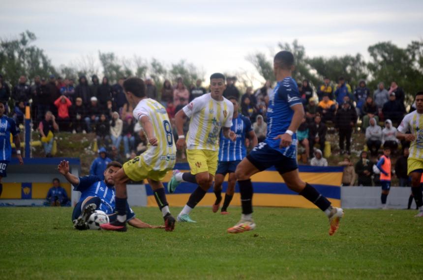 Alvear y All Boys de Trenel por la corona