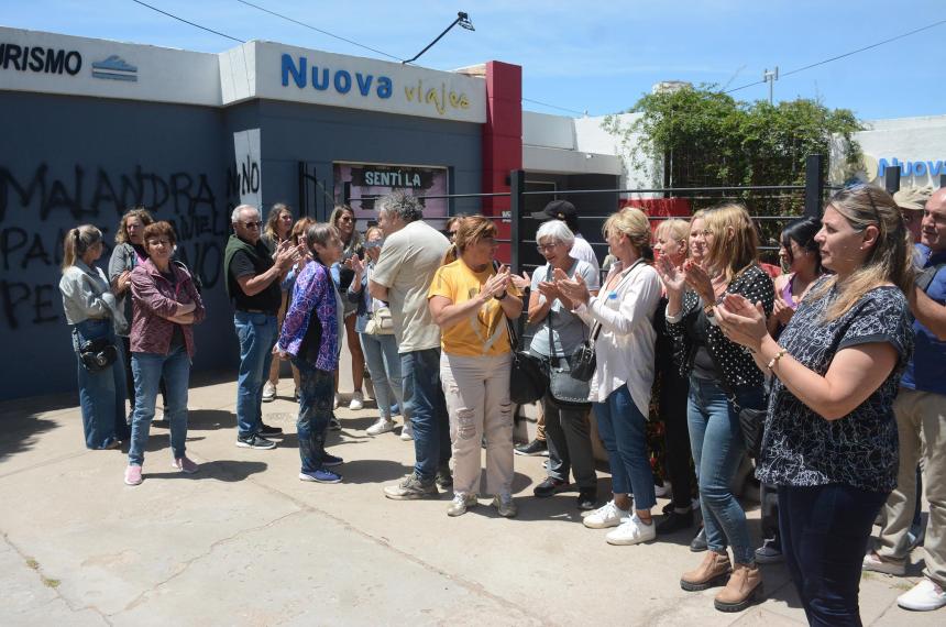 Nuova Viajes- la estafa alcanza a maacutes de 130 personas y realizan protesta